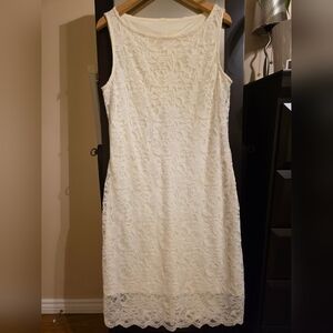 Elegant White Lace Dress